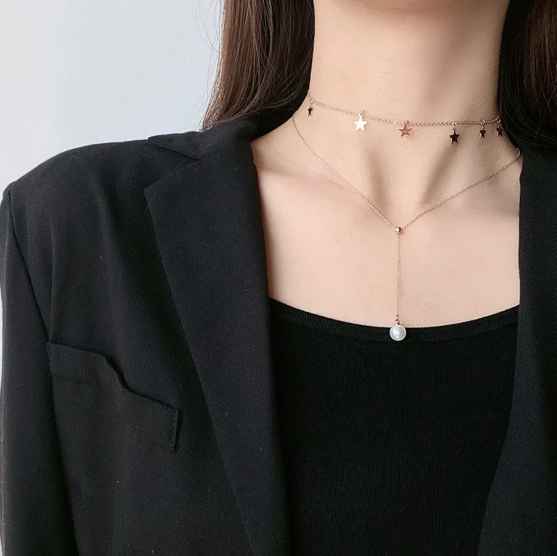 2021 latest fashion simple five-pointed star necklace personality beautiful pendant temperament multilayer clavicle chain
2021 latest fashion simple five-pointed star necklace personality beautiful pendant temperament multilayer clavicle chain