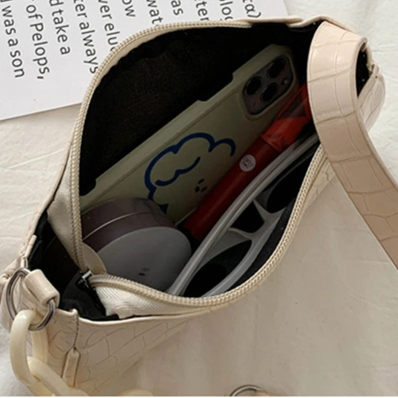 Crocodile Pattern Underarm Handbag For Women Candy Color Acrylic Chain Ladies Small Shoulder Bags PU Leather Armpit Bag
Crocodile Pattern Underarm Handbag For Women Candy Color Acrylic Chain Ladies Small Shoulder Bags PU Leather Armpit Bag