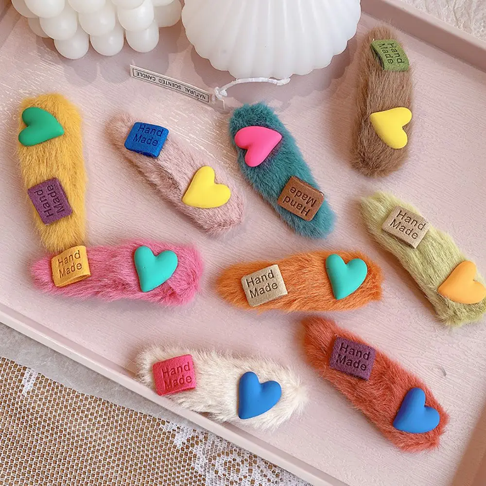 Korean Fashion Love Plush Hair Clip Waterdrop Duckbill Hairpin for Kids Sweet Soft Letter Barrette Girls Hair Accessories
Korean Fashion Love Plush Hair Clip Waterdrop Duckbill Hairpin for Kids Sweet Soft Letter Barrette Girls Hair Accessories