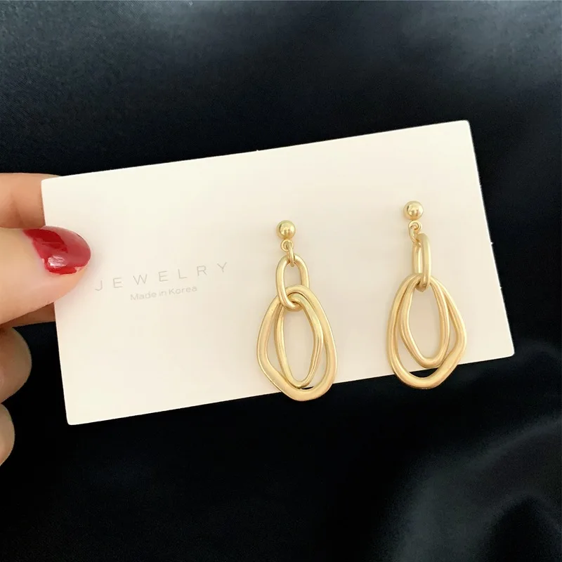 New Fashion Irregular Geometric Drop Earrings Matt Metal Hoops Simple French Female Earring Piercing Accessories Best Gifts
New Fashion Irregular Geometric Drop Earrings Matt Metal Hoops Simple French Female Earring Piercing Accessories Best Gifts