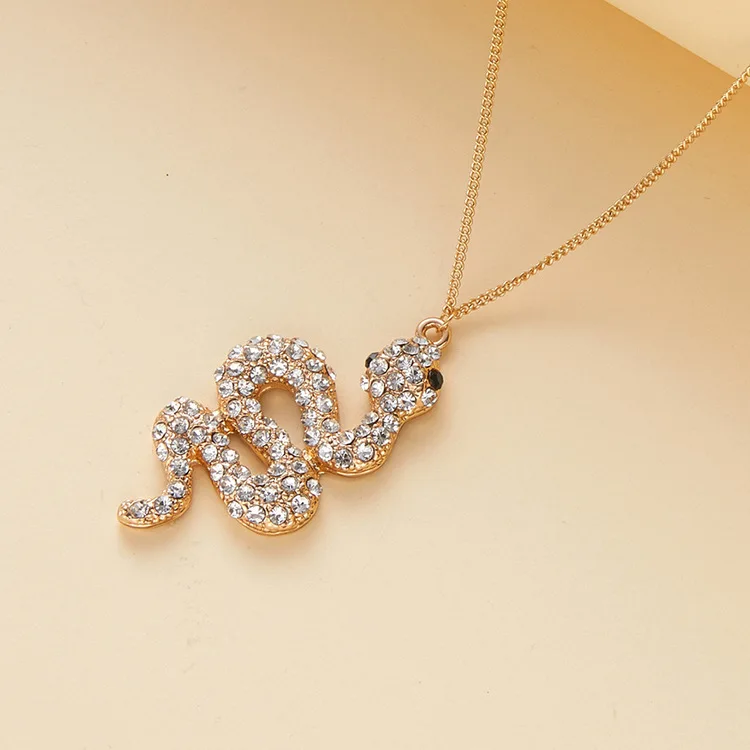 Vintage fashion hyperbole necklace gold snake pendant sweater chain collarbone chain necklace
Vintage fashion hyperbole necklace gold snake pendant sweater chain collarbone chain necklace