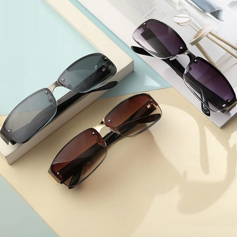 2021 Vintage Sunglasses Men Women Luxury Rimless Square Sun Glasses Man Female Fashion Gradient Lens Eyewear Anti-glare UV400
2021 Vintage Sunglasses Men Women Luxury Rimless Square Sun Glasses Man Female Fashion Gradient Lens Eyewear Anti-glare UV400