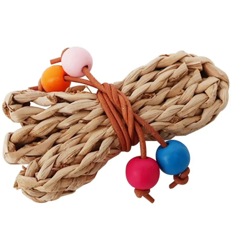 Natural Straw Parrot Toy Bite-Resistant Grass Wood Bird chew Toy With Balls Attractive Parakeet Toys juguete para pajaros
Natural Straw Parrot Toy Bite-Resistant Grass Wood Bird chew Toy With Balls Attractive Parakeet Toys juguete para pajaros