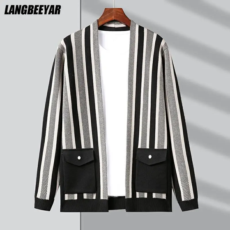 Top Grade New Autum Brand Fashion Knitwear Japanese Street Striped Mens Cardigan Sweater Casual Coats Winter Jacket Men Clothing
Top Grade New Autum Brand Fashion Knitwear Japanese Street Striped Mens Cardigan Sweater Casual Coats Winter Jacket Men Clothing