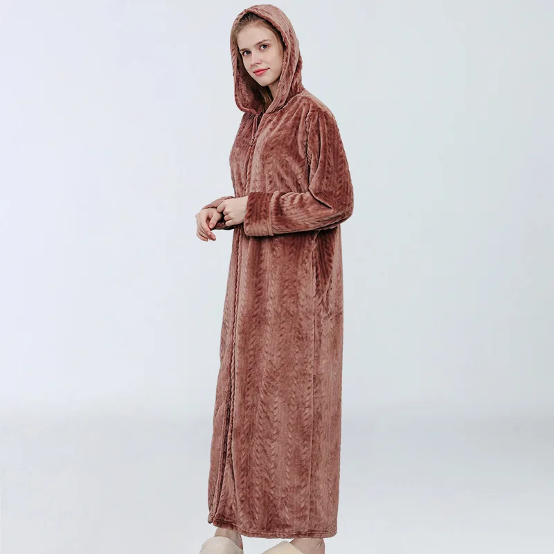 Flannel Nightgown Pajamas Bathrobe Female Winter Thick Coral Fleece Long-sleeved Bathrobe Household Hooded Nightdress
Flannel Nightgown Pajamas Bathrobe Female Winter Thick Coral Fleece Long-sleeved Bathrobe Household Hooded Nightdress