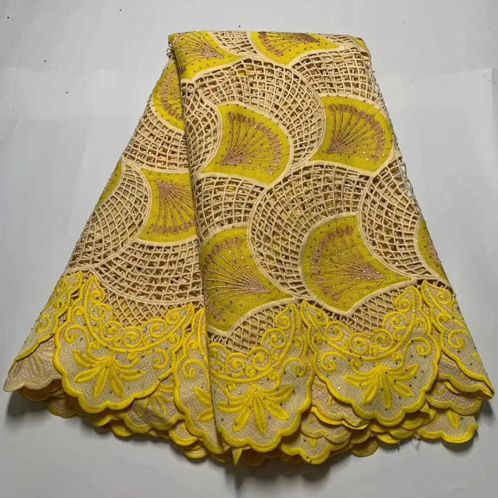 African Cord Lace Fabric 2020 High Quality Guipure Lace Embroidery French Net Lace Fabric With Stones For Wedding Dress 5 Yards
African Cord Lace Fabric 2020 High Quality Guipure Lace Embroidery French Net Lace Fabric With Stones For Wedding Dress 5 Yards