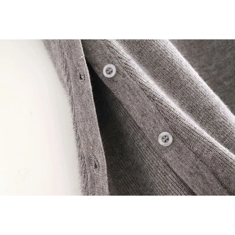 YOSIBCD Women 2021 Chic Fashion With Buttons Knitted Midi Skirt Vintage High Elastic Waist Office Wear Female Skirts Mujer
YOSIBCD Women 2021 Chic Fashion With Buttons Knitted Midi Skirt Vintage High Elastic Waist Office Wear Female Skirts Mujer