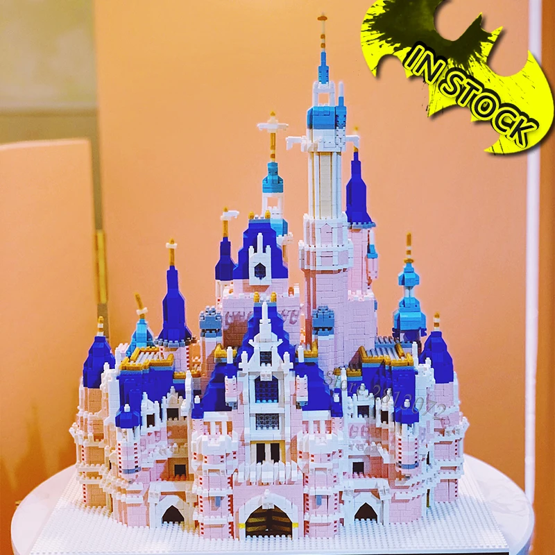 Mini Building Bricks Architecture 6300pcs Tale Castle Model Educational blocks Toys Anime Juguetes Girls Gifts for Kids ZRK7822
Mini Building Bricks Architecture 6300pcs Tale Castle Model Educational blocks Toys Anime Juguetes Girls Gifts for Kids ZRK7822
