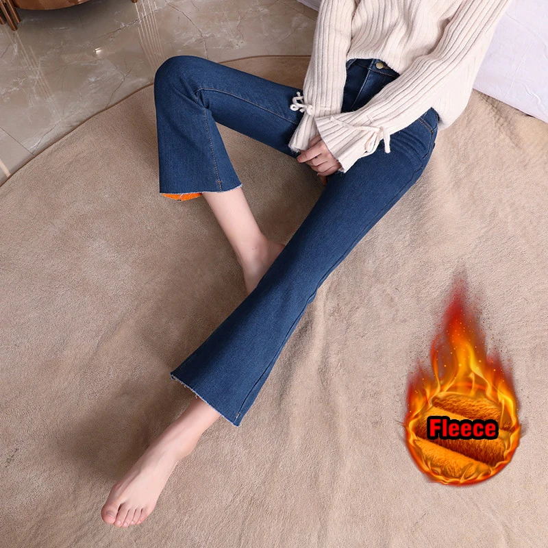 New Winter Fleece Women Blue Black Jeans Flared Pants Ankle Length Fashion High Waist To Keep Warm Nine Points Denim Pants
New Winter Fleece Women Blue Black Jeans Flared Pants Ankle Length Fashion High Waist To Keep Warm Nine Points Denim Pants