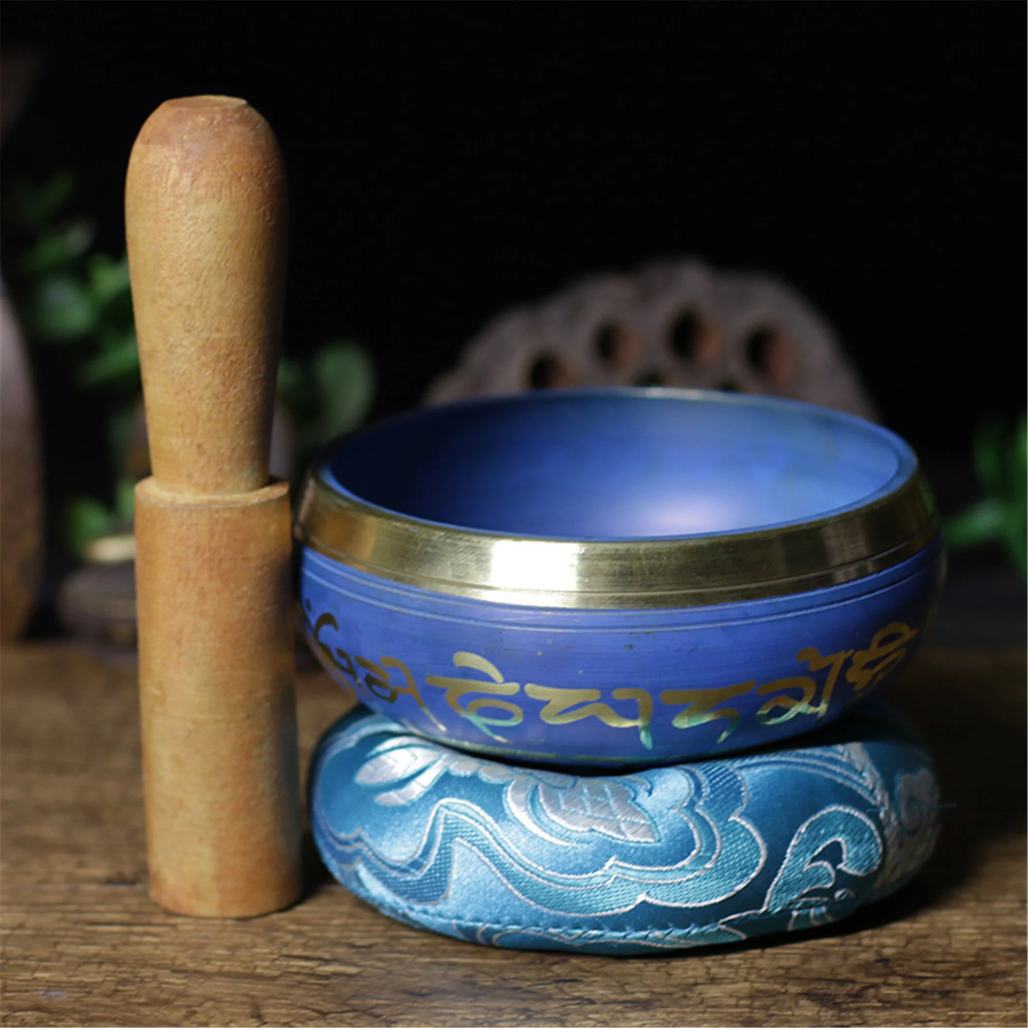 Gandhanra Handcrafted Unique Blue Tibetan Singing Bowl Set with Mantra/Cross Vajra Symbol,For Sound Healing,Meditation,Relax
Gandhanra Handcrafted Unique Blue Tibetan Singing Bowl Set with Mantra/Cross Vajra Symbol,For Sound Healing,Meditation,Relax