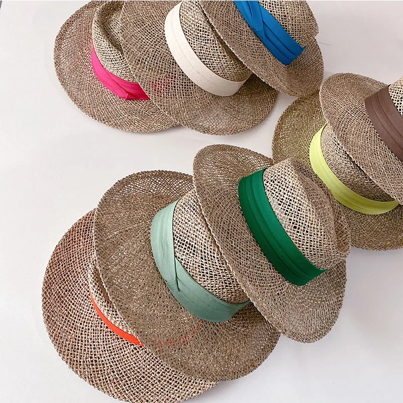 Retro British Children's Cap Ribbon Decoration Straw Hat Boy Flat Top Sun Protection Caps Girl Wide Brim Hat Beach Hat Sun Hats
Retro British Children's Cap Ribbon Decoration Straw Hat Boy Flat Top Sun Protection Caps Girl Wide Brim Hat Beach Hat Sun Hats