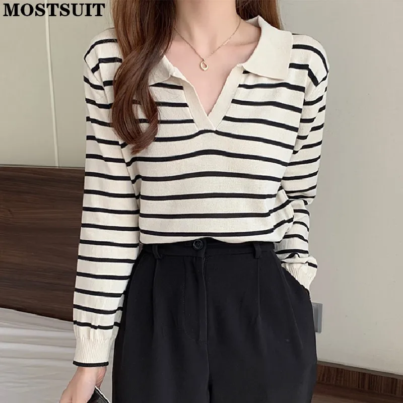 2021 Autumn Striped Knitted Pullover Sweater Women Full Sleeve V-neck Jumpers Casual Fashion Loose Basic Tshirt Tops Femme
2021 Autumn Striped Knitted Pullover Sweater Women Full Sleeve V-neck Jumpers Casual Fashion Loose Basic Tshirt Tops Femme
