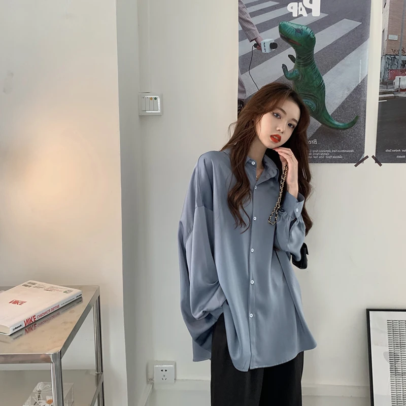 GOOHOJIO 2021 Spring and Autumn New Loose Blouses Female Tops Fashionable Women Blouses Turn-down Collar All-match Outwear Women
GOOHOJIO 2021 Spring and Autumn New Loose Blouses Female Tops Fashionable Women Blouses Turn-down Collar All-match Outwear Women