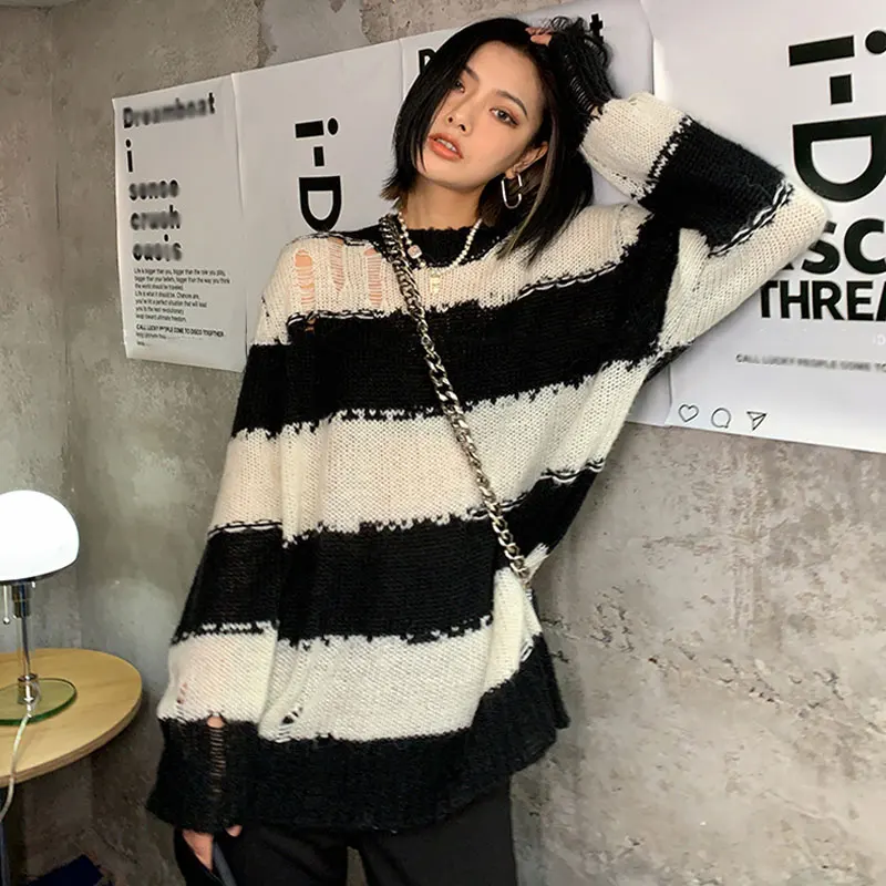 Sexy Sweater Women Long Sleeve Jumpers Knit Black White Striped Sweater Streetwear Y2k Vintage Pullovers Autumn Thin Tops Female
Sexy Sweater Women Long Sleeve Jumpers Knit Black White Striped Sweater Streetwear Y2k Vintage Pullovers Autumn Thin Tops Female