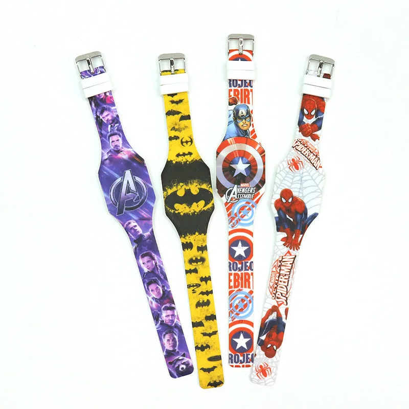 New Captain America Silicone LED Cartoon Watch Student Gift Silicone LED Electronic Watch Toy Watch
New Captain America Silicone LED Cartoon Watch Student Gift Silicone LED Electronic Watch Toy Watch