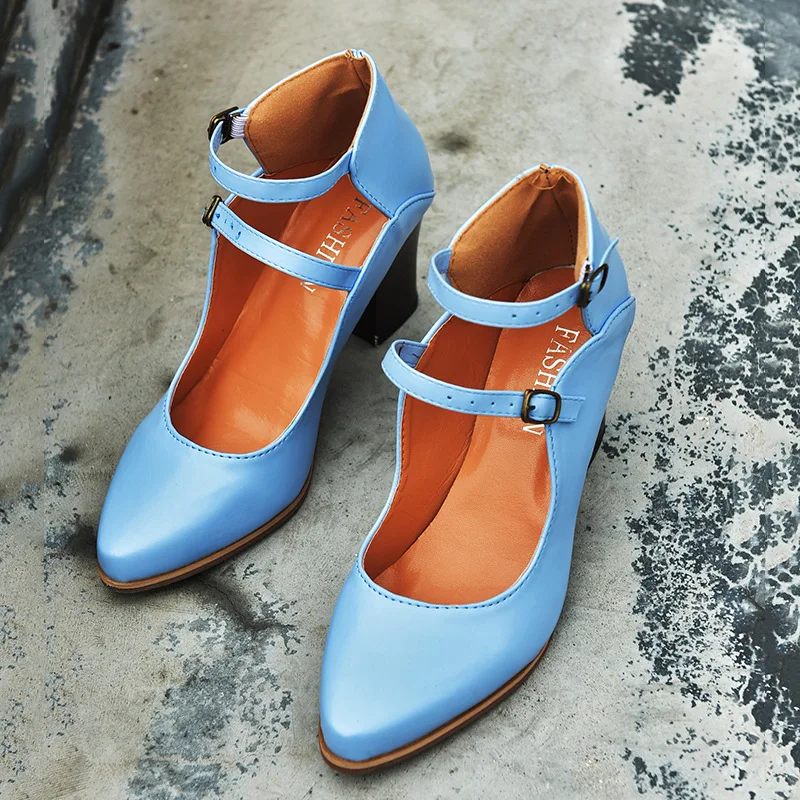 Hot Sale Women Pumps High Square Heels Lady Shoes Buckle Strap Pointed Toe Shoes Female Summer Casual Heels Women Size 35-43
Hot Sale Women Pumps High Square Heels Lady Shoes Buckle Strap Pointed Toe Shoes Female Summer Casual Heels Women Size 35-43