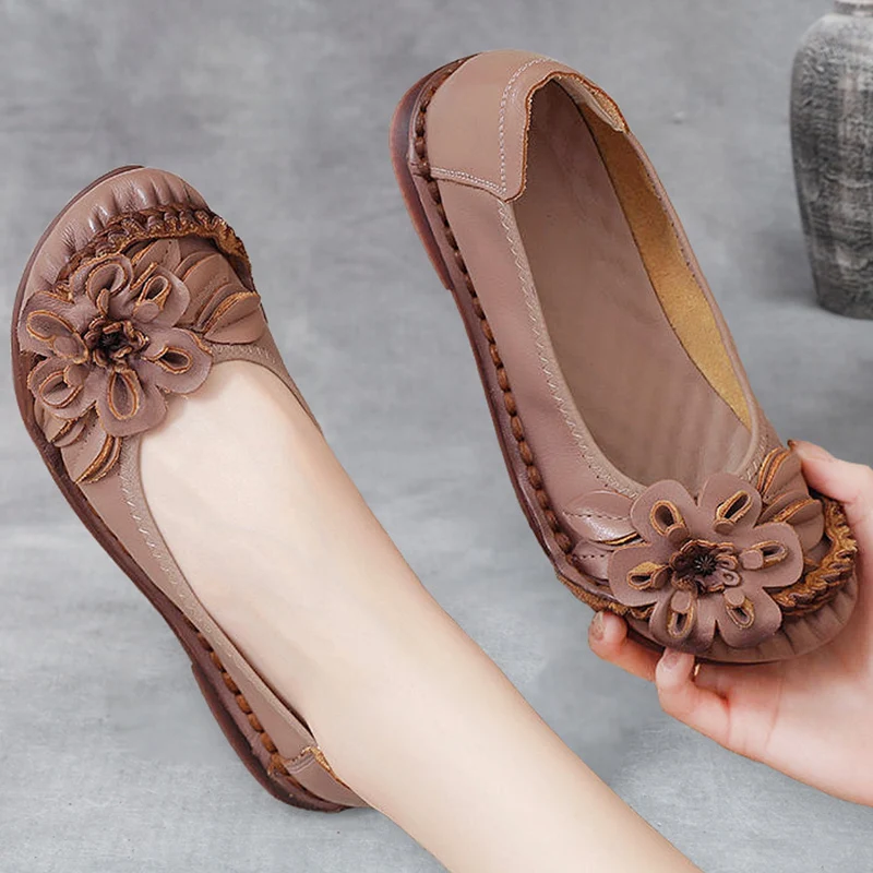 Luxury Genuine Leather Women's Flat Shoes Slip on Oxford Flower Ethnic Loafers Women 2021 Cozy Casual Moccasins Female
Luxury Genuine Leather Women's Flat Shoes Slip on Oxford Flower Ethnic Loafers Women 2021 Cozy Casual Moccasins Female