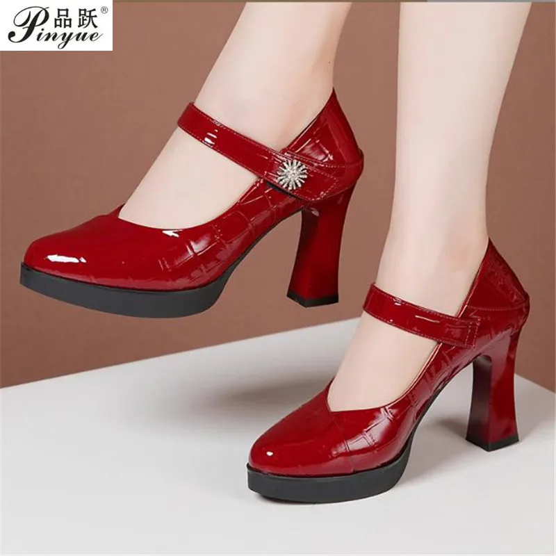 Women Pumps Women Round Toe Platform High Heels Fashion Comfortable Black Work Shoe Plus Size 32-43
Women Pumps Women Round Toe Platform High Heels Fashion Comfortable Black Work Shoe Plus Size 32-43
