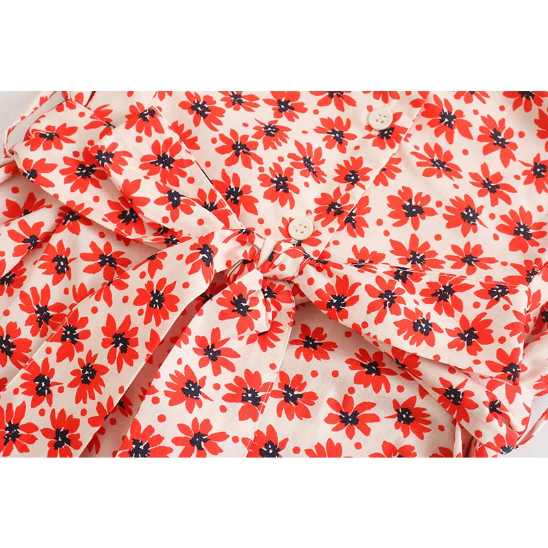 LINLING 2021 Summer Women Floral Print Belt V-Neck Sleeveless Jumpsuits Female Casual Pockets Straight Pants Elegant Jumpsuits
LINLING 2021 Summer Women Floral Print Belt V-Neck Sleeveless Jumpsuits Female Casual Pockets Straight Pants Elegant Jumpsuits