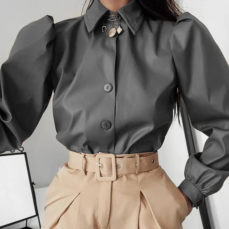 2019 Winter PU Leather T-shirt Women Fashion Puff Sleeve Female T-shirt Loftex Leather Fur Solid Ladies Shirts
2019 Winter PU Leather T-shirt Women Fashion Puff Sleeve Female T-shirt Loftex Leather Fur Solid Ladies Shirts