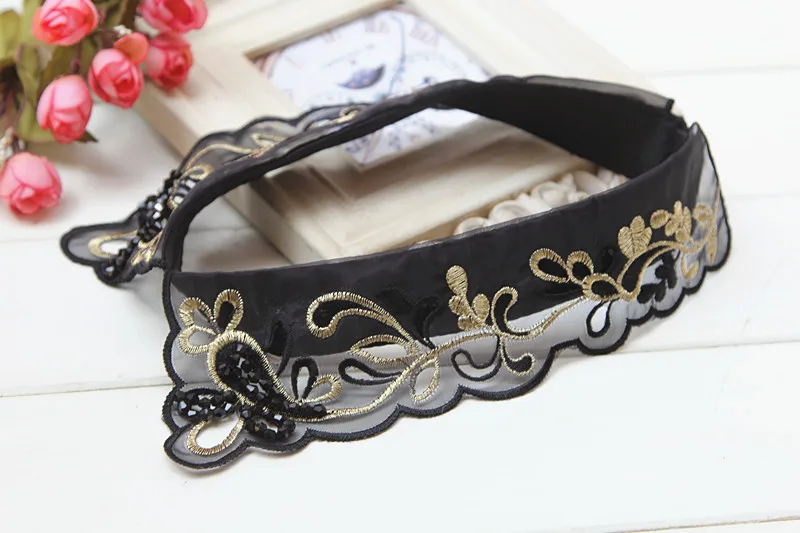 Handmade Beads Shirt Fake Collar Tie Women Embroidery Sewing Detachable False Collar Lapel Blouse Top Removable Faux Cols
Handmade Beads Shirt Fake Collar Tie Women Embroidery Sewing Detachable False Collar Lapel Blouse Top Removable Faux Cols