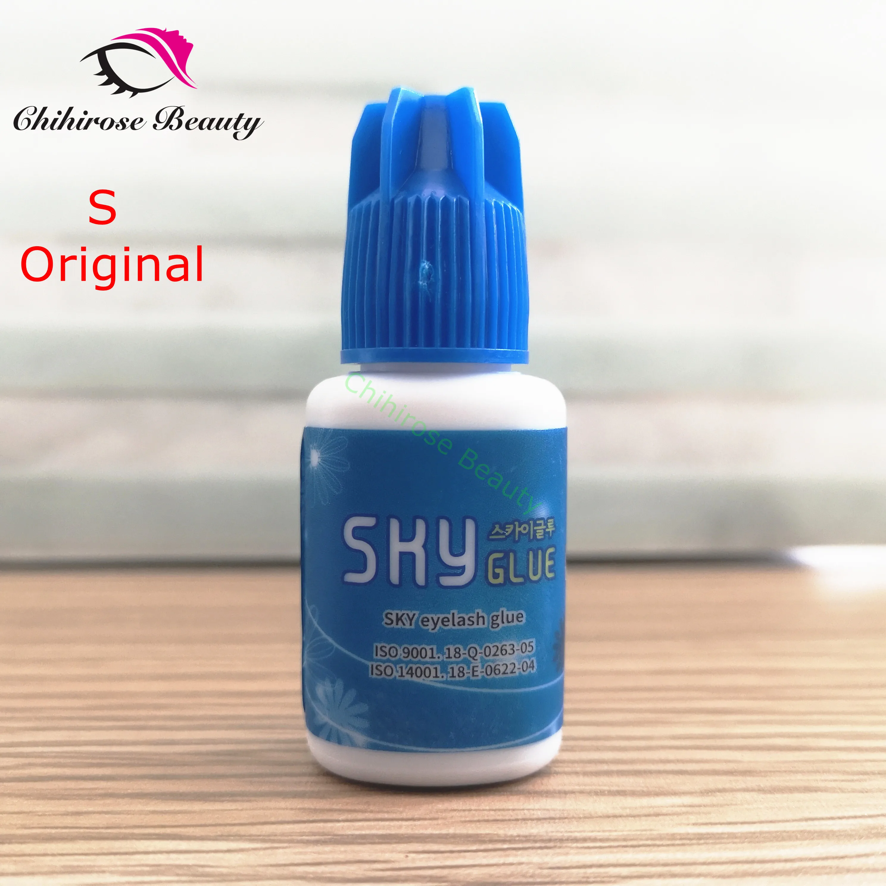 1 bottles fastest Korea Sky Glue 2-3s dry time Most Powerful S for Eyelash Extensions MSDS Adhesive lasting 6 weeks
1 bottles fastest Korea Sky Glue 2-3s dry time Most Powerful S for Eyelash Extensions MSDS Adhesive lasting 6 weeks