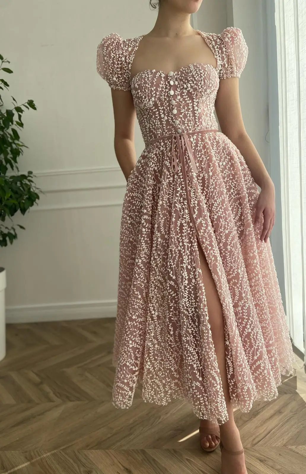 BridalAffair, розовые кружевные платья для выпускного вечера, женское платье с коротким рукавом, длиной ниже колена, платье для выпускного вечера ...
BridalAffair, розовые кружевные платья для выпускного вечера, женское платье с коротким рукавом, длиной ниже колена, платье для выпускного вечера ...