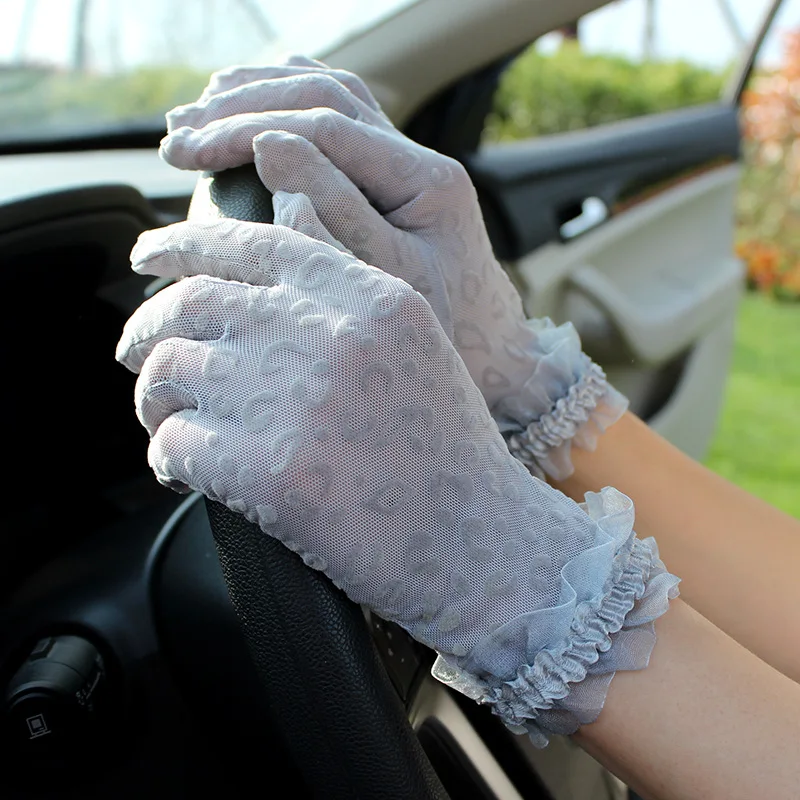 Summer Sexy Lace Hollow Sunscreen Gloves Breathable Soft Short Thin Leopard Print Drive Female Dance Performance Show Gloves
Summer Sexy Lace Hollow Sunscreen Gloves Breathable Soft Short Thin Leopard Print Drive Female Dance Performance Show Gloves