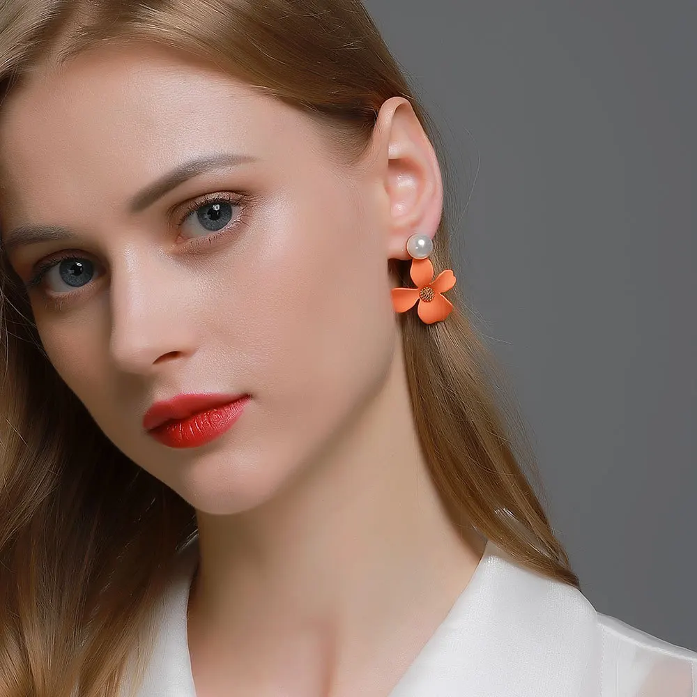 Korea Cute Pearl White Flower Earrings for Women Matte Sweet Orange Stud Earrings Girls Party Fashion Trend Jewelry 2020 New
Korea Cute Pearl White Flower Earrings for Women Matte Sweet Orange Stud Earrings Girls Party Fashion Trend Jewelry 2020 New