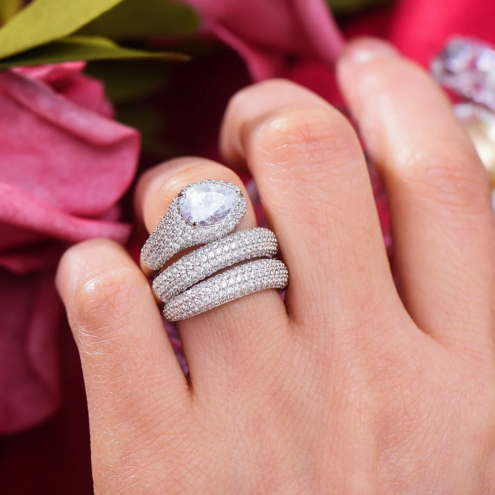 missvikki 2021Gorgeous Luxury Trendy Beach 3A CZ Snake Ring for Noble women Bridal Wedding Party Anniversary Best Gift Jewelry
missvikki 2021Gorgeous Luxury Trendy Beach 3A CZ Snake Ring for Noble women Bridal Wedding Party Anniversary Best Gift Jewelry