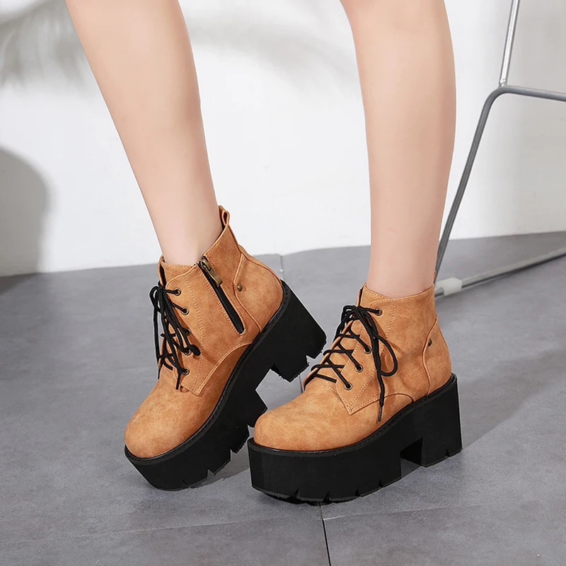 Женские ботинки в стиле панк женские на платформе зимняя обувь высоком каблуке