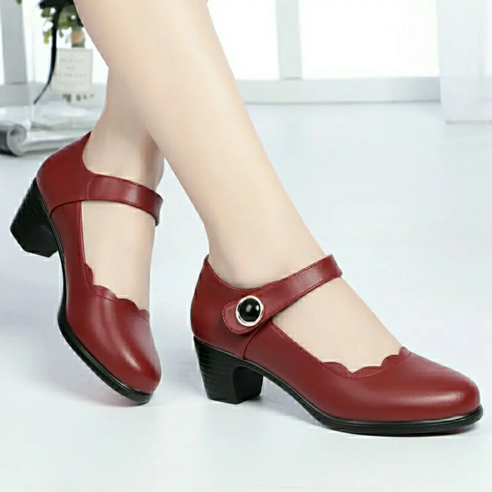 women fashion round toe red pu leather comfort spring office square heel pumps lady classic black heel shoes
women fashion round toe red pu leather comfort spring office square heel pumps lady classic black heel shoes