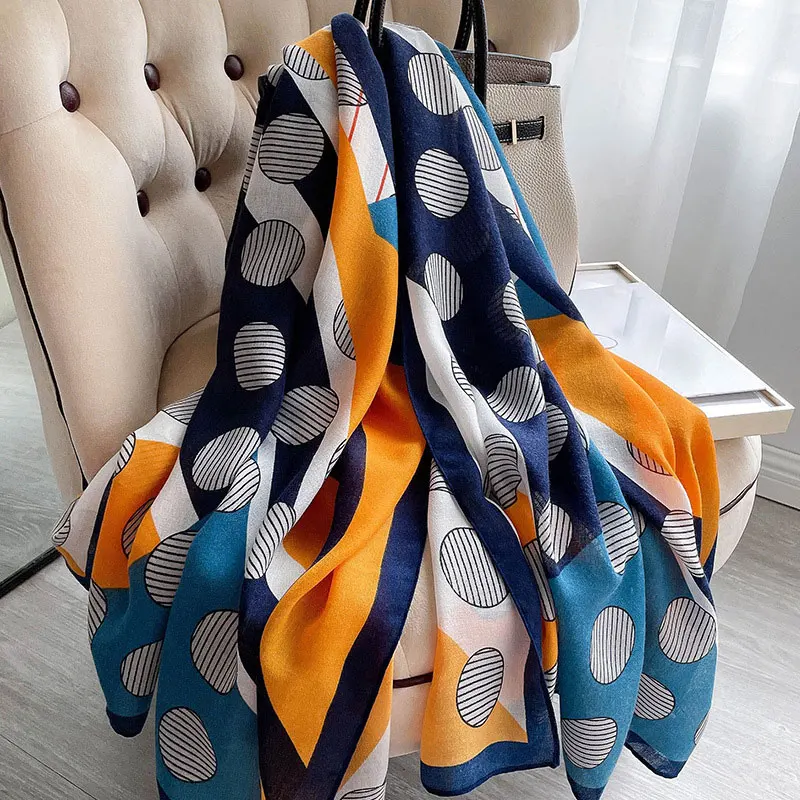 Fashion cotton Women Scarf Beach Hijab Shawls and Wraps Female dot Echarpe Lady High Quality Headband Bufandas Sjaal 180*90cm
Fashion cotton Women Scarf Beach Hijab Shawls and Wraps Female dot Echarpe Lady High Quality Headband Bufandas Sjaal 180*90cm