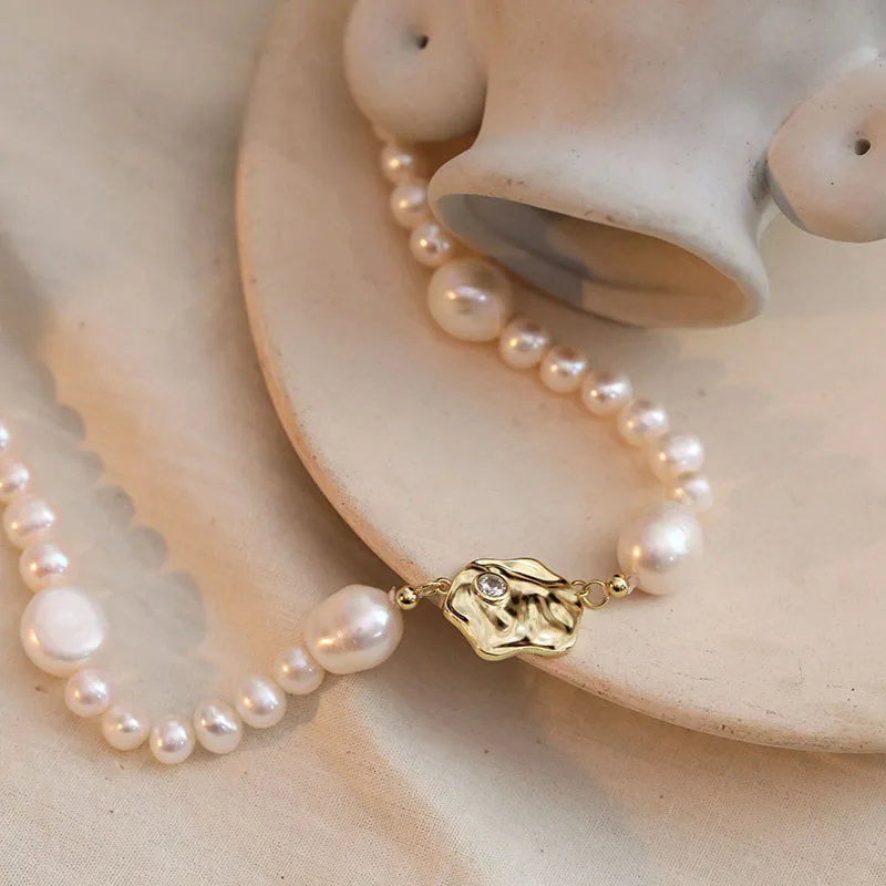 Amaiyllis S925 Sterling Silver Simple Retro Pearl Beads Necklace Temperament Irregular Pearl Clavicle Chain Necklace For Women
Amaiyllis S925 Sterling Silver Simple Retro Pearl Beads Necklace Temperament Irregular Pearl Clavicle Chain Necklace For Women