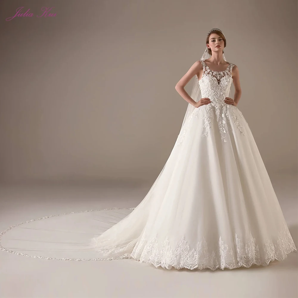 Платье Свадебное ТРАПЕЦИЕВИДНОЕ без рукавов со шлейфом и пуговицами
Платье Свадебное ТРАПЕЦИЕВИДНОЕ без рукавов со шлейфом и пуговицами