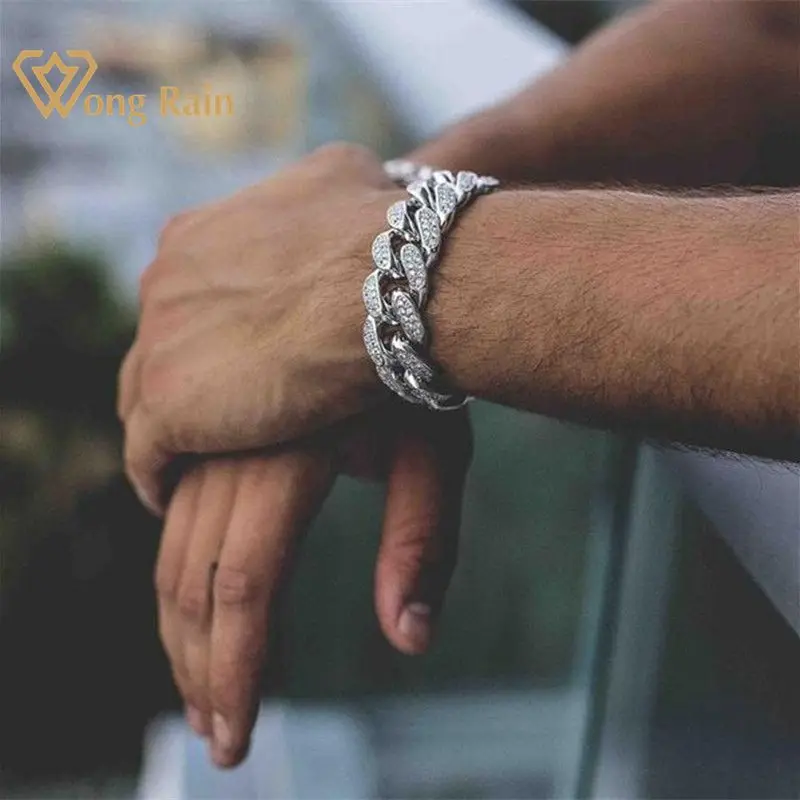 Wong Rain хип-хоп шикарный ледяной Рэппер браслет создан Moissanite Pave с Miami кубинская звеньевая цепочка браслет для мужчин ювелирные изделия
Wong Rain хип-хоп шикарный ледяной Рэппер браслет создан Moissanite Pave с Miami кубинская звеньевая цепочка браслет для мужчин ювелирные изделия