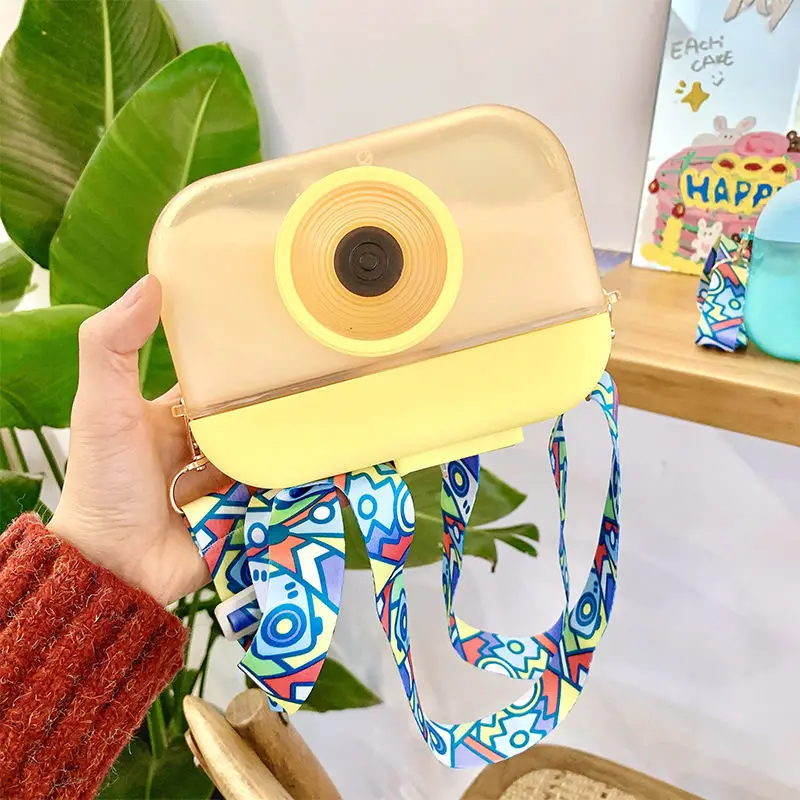Camera cup small fresh cup children's lovely kettle plastic cup with strap water cup children's Straw Cup
Camera cup small fresh cup children's lovely kettle plastic cup with strap water cup children's Straw Cup