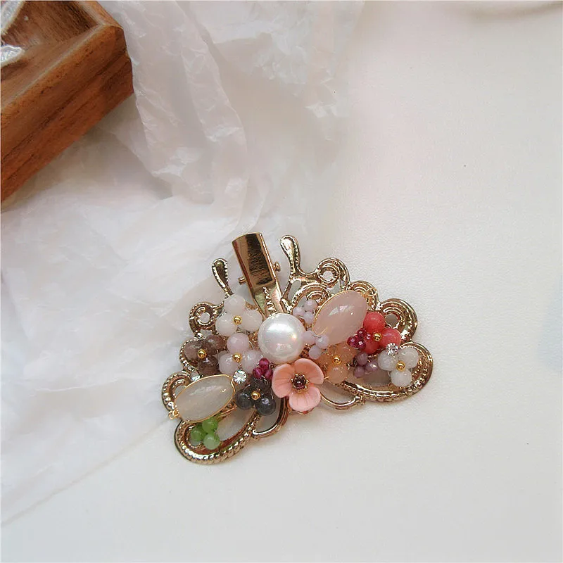 Geometric Flower Butterfly Pearl Rhinestone Alloy Hairpin Side Clip Duckbill Clip Women Hair Accessories
Geometric Flower Butterfly Pearl Rhinestone Alloy Hairpin Side Clip Duckbill Clip Women Hair Accessories