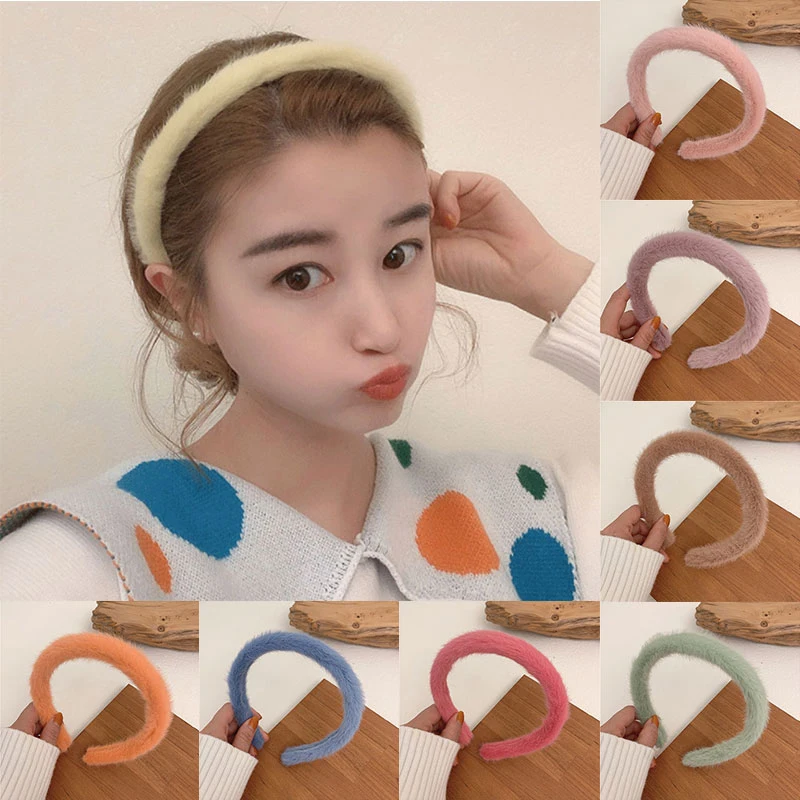 Thicken Plush Wide Hair Hoop Sweet Hair Bands For Girls Bezel New Hair Accessories Warm Imitate Rabbit fur Headband For Women
Thicken Plush Wide Hair Hoop Sweet Hair Bands For Girls Bezel New Hair Accessories Warm Imitate Rabbit fur Headband For Women