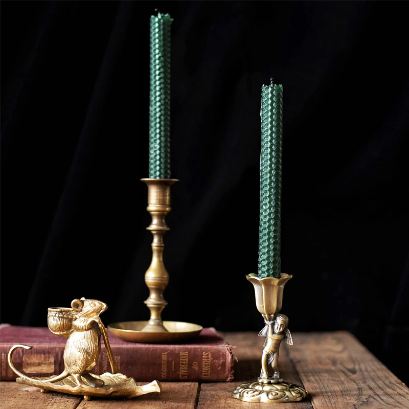 Europe Retro Candlestick Bronze Angel candle holders Vintage Antique Candlestick Restaurant Candle Holder Home tabletop decorat
Europe Retro Candlestick Bronze Angel candle holders Vintage Antique Candlestick Restaurant Candle Holder Home tabletop decorat