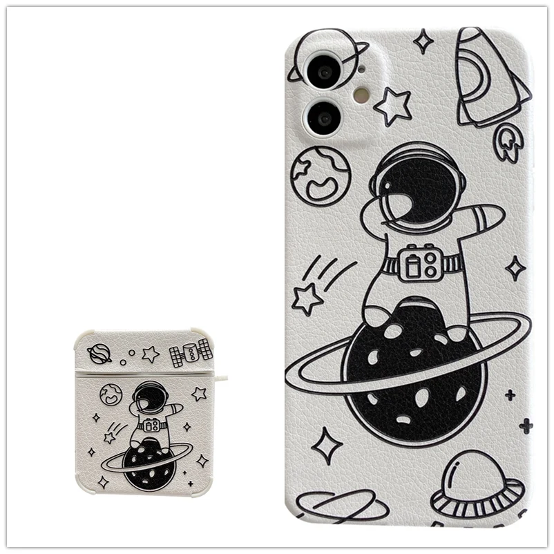 Cartoon space astronaut leather case For iphone 12 12Pro Max 11 11Pro X XR XS 7 8Plus for Apple airpods 1 2 Pro Earphone case
Cartoon space astronaut leather case For iphone 12 12Pro Max 11 11Pro X XR XS 7 8Plus for Apple airpods 1 2 Pro Earphone case