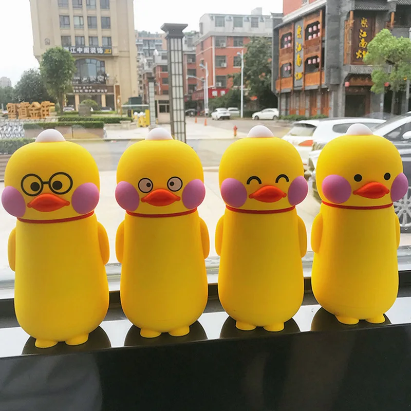 New Korean version of shy duck Mug creative cartoon cute string water cup can be used as a gift can be customized logo
New Korean version of shy duck Mug creative cartoon cute string water cup can be used as a gift can be customized logo