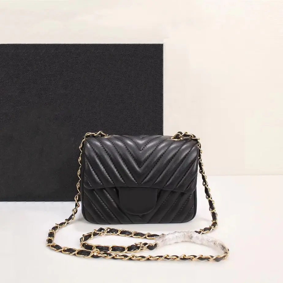 Ladies Genuine Leather Handbag Fashion Casual Chain Shoulder Messenger Bag Famous Classic Wallet Brand Designer Messenger Bag
Ladies Genuine Leather Handbag Fashion Casual Chain Shoulder Messenger Bag Famous Classic Wallet Brand Designer Messenger Bag