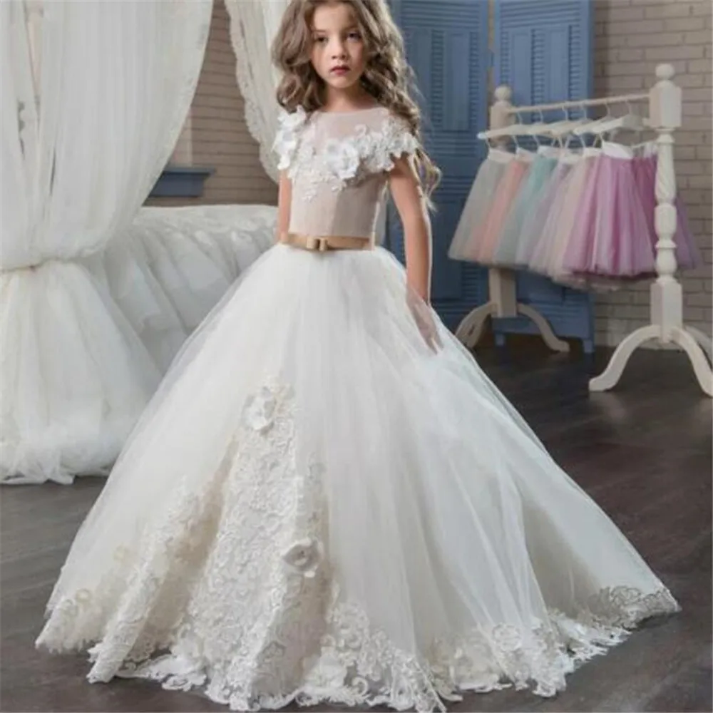 Lovely Flower Girl Dresses Sleeveless Little Girl Applique Princess Gowns Birthday Formal Occasion First Holy communion Dresses
Lovely Flower Girl Dresses Sleeveless Little Girl Applique Princess Gowns Birthday Formal Occasion First Holy communion Dresses