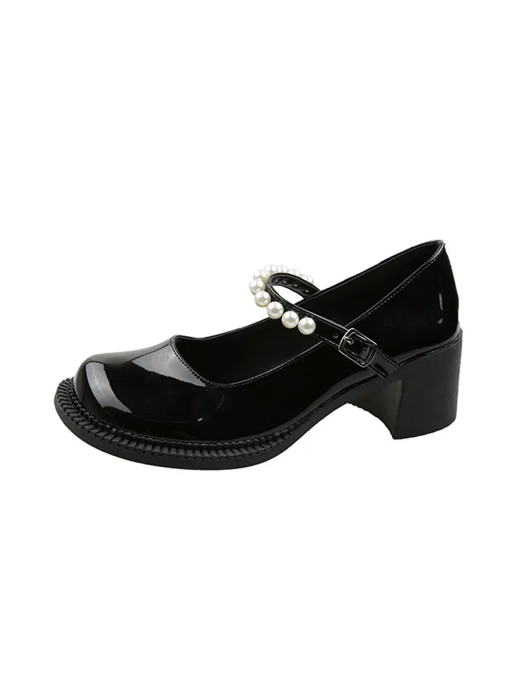 Mary Jane women's 2021 summer new fashion all-match rhinestone word buckle with non-slip small leather shoes
Mary Jane women's 2021 summer new fashion all-match rhinestone word buckle with non-slip small leather shoes