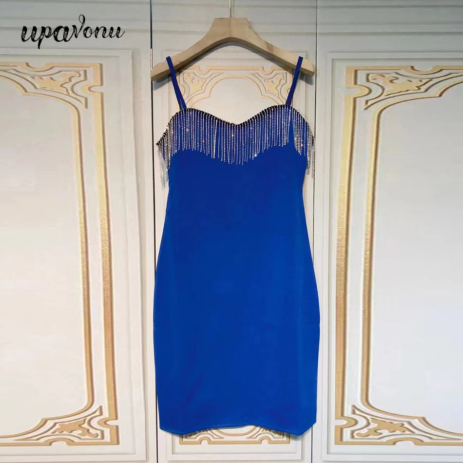 Free Shipping 2022 Stretch Cotton Diamond Fringe Dress Women's Sling Sleeveless Bodycon Mini Dress Club Nightclub Party Vestidos
Free Shipping 2022 Stretch Cotton Diamond Fringe Dress Women's Sling Sleeveless Bodycon Mini Dress Club Nightclub Party Vestidos