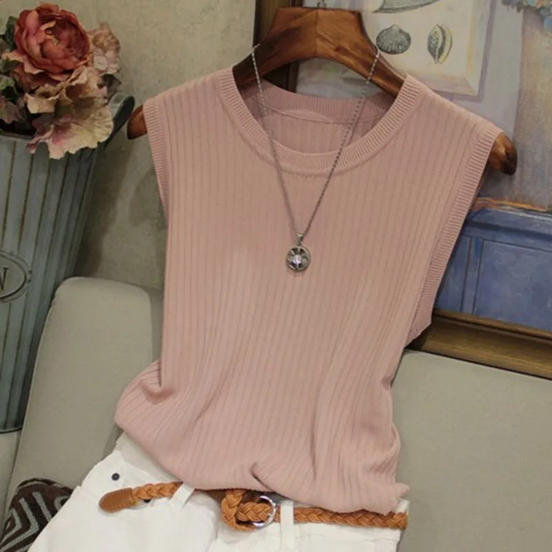 Knitted Vest Women Thin Summer O Neck Sleeveless Ladies Casual Tops Solid Black Color Office Lady Knit Wear for Female Top 2021
Knitted Vest Women Thin Summer O Neck Sleeveless Ladies Casual Tops Solid Black Color Office Lady Knit Wear for Female Top 2021