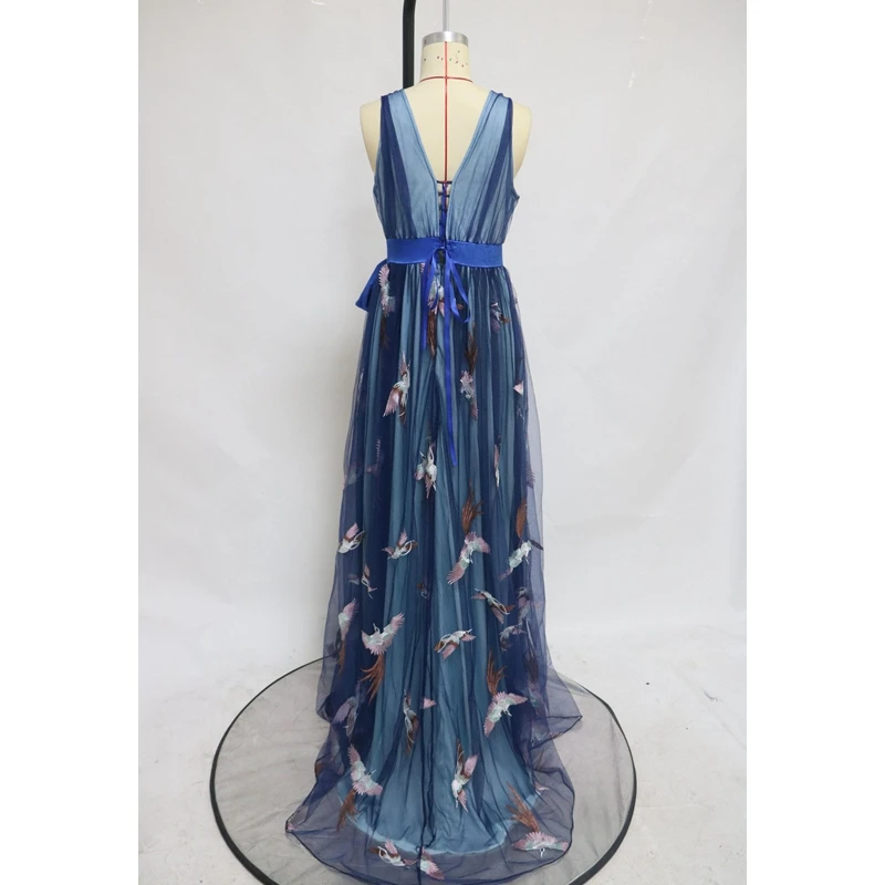 Mandylandy Dress Summer Elegance V-neck Backless Bandage Bow High Waist Dress Women's Sexy Embroidered Sleeveless Dress
Mandylandy Dress Summer Elegance V-neck Backless Bandage Bow High Waist Dress Women's Sexy Embroidered Sleeveless Dress