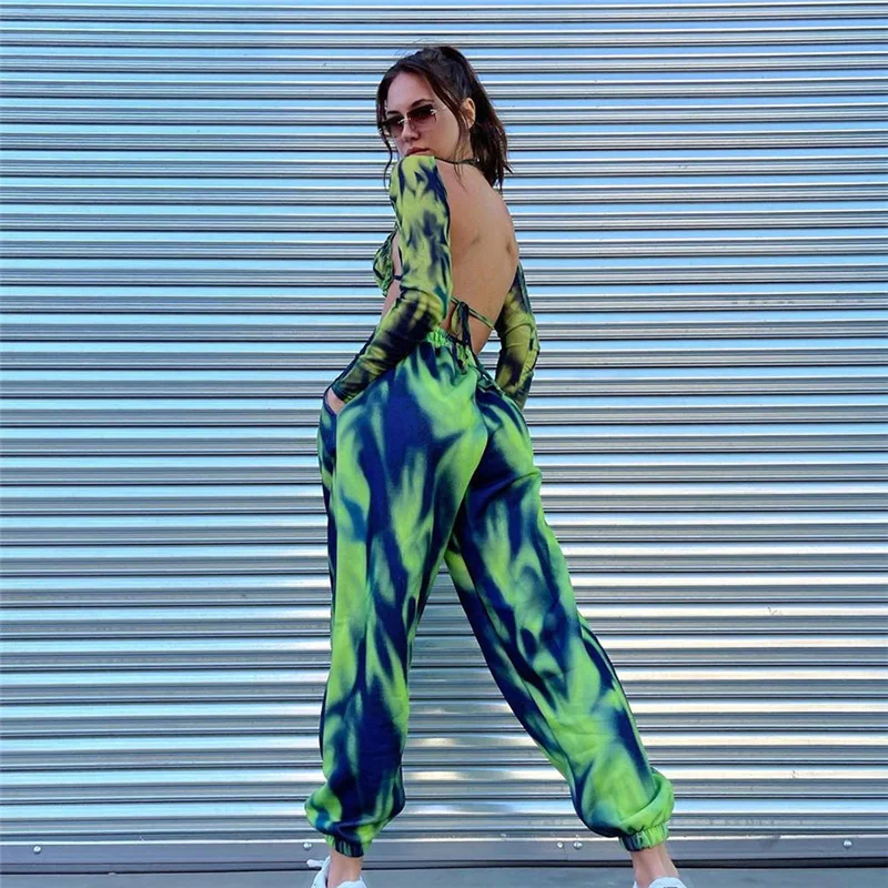 Fashion Tie Dye Print Mesh Women Crop Top 2021 Ruffles Elastic Ruched See Through T Shirts Long Sleeve Sexy Backless Tops
Fashion Tie Dye Print Mesh Women Crop Top 2021 Ruffles Elastic Ruched See Through T Shirts Long Sleeve Sexy Backless Tops