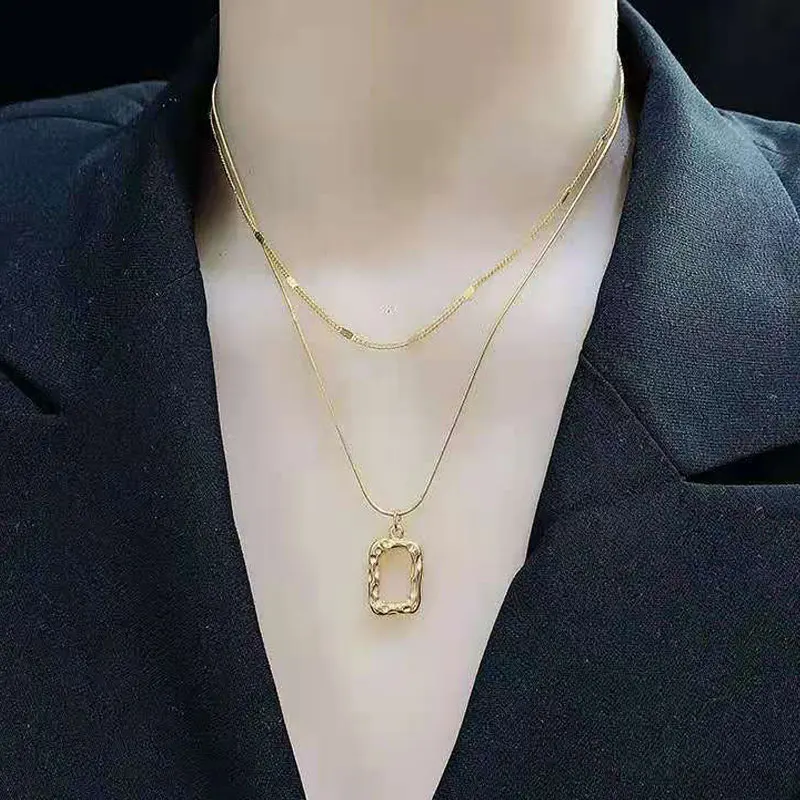 Waterproof double-layer steel titanium women's necklace irregular popular personality clavicle chain men and women necklace
Waterproof double-layer steel titanium women's necklace irregular popular personality clavicle chain men and women necklace